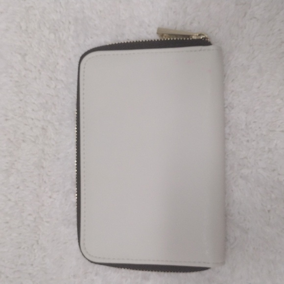 Daisy Marc Jacobs Pouch White Ivory Wallet Clutch - Picture 3 of 11